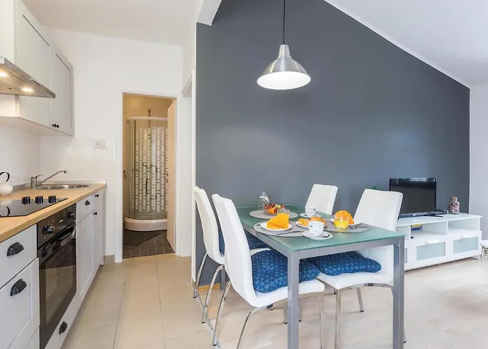 Apartment One-bedroom In Poreč